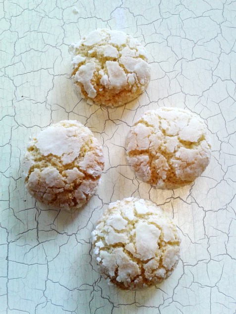 Lemon crinkle cookies